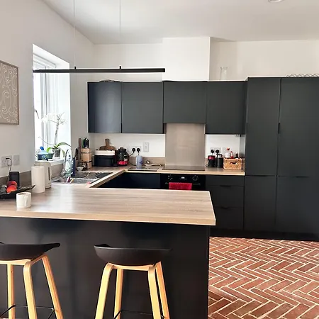 Large Double With A Private Bathroom In A Quiet Neighbourhood Δουβλίνο