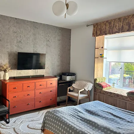 Large Double With A Private Bathroom In A Quiet Neighbourhood Privatunterkunft *