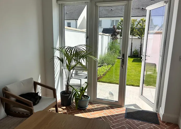 ホームステイ Large Double With A Private Bathroom In A Quiet Neighbourhood ダブリン